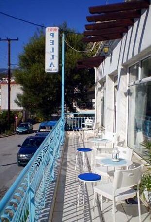 Pella - Photo2