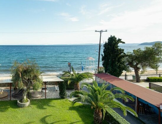 Regos Resort Hotel - Photo2