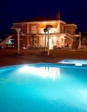 Kiki's Place - Photo2