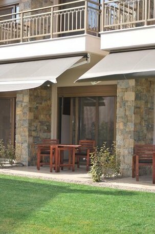 Royalty Suites Nikiti - Photo2