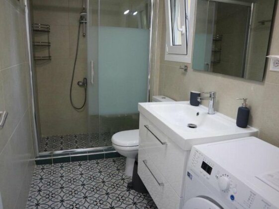 Seafront Loft in Akti Elia - Photo3
