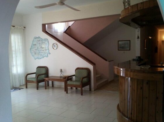 Guest House Polyvotis - Photo2