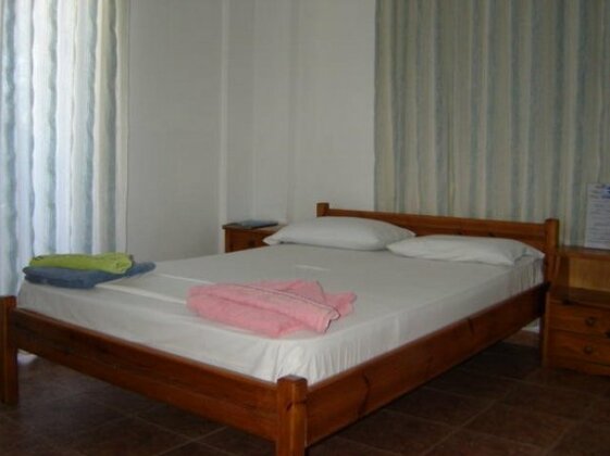 Eftichia Rooms & Studios - Photo5