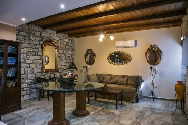 En Plo Luxury Suites - Photo3
