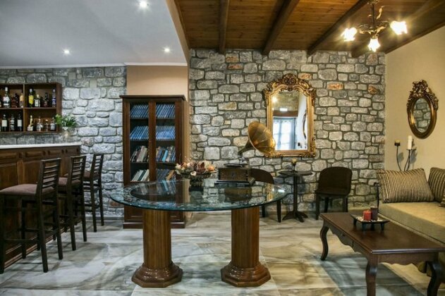 En Plo Luxury Suites - Photo4