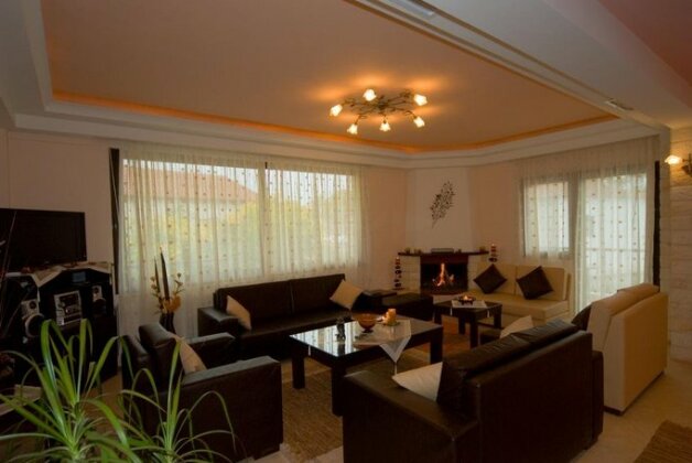 Ydraktis - Photo2