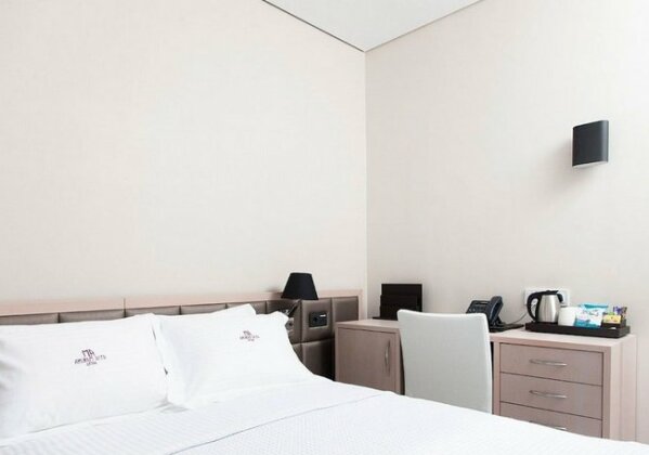 Ayia Marina Suites - Photo5