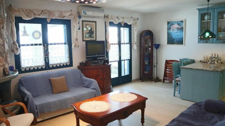 Michaela's Houses - Photo3