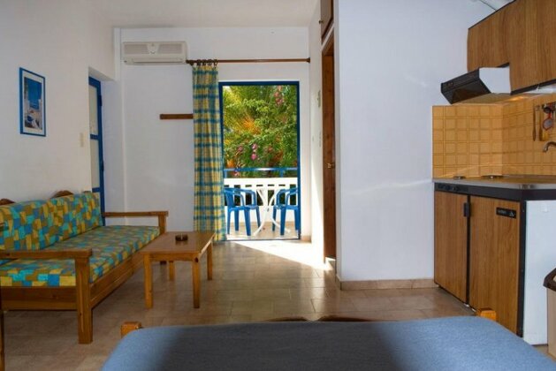 Anthea Apartments - Photo5