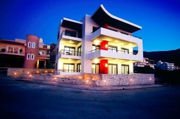 Caravella Luxury Apartments - Photo2