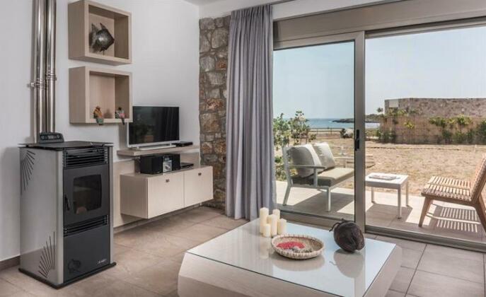 Cedar Bay Beachside Villas - Photo4