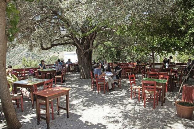 Christos Place - Photo4