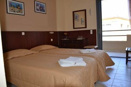 Glaros Hotel - Photo4