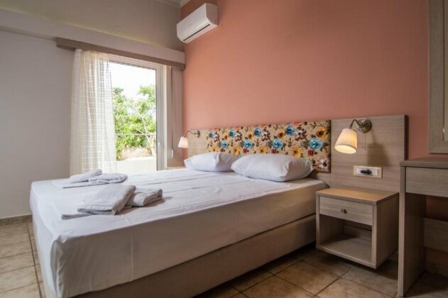 Grameno Apartments - Photo2