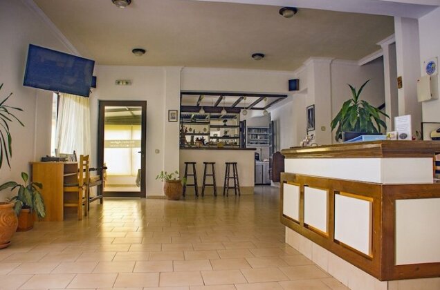 Hotel Agas - Photo5