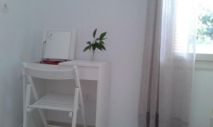 Kampos Rooms - Photo4