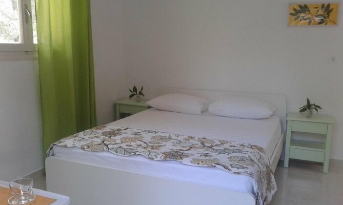 Kampos Rooms - Photo5