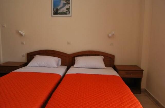 Michalis Studios and Apartments - Photo5
