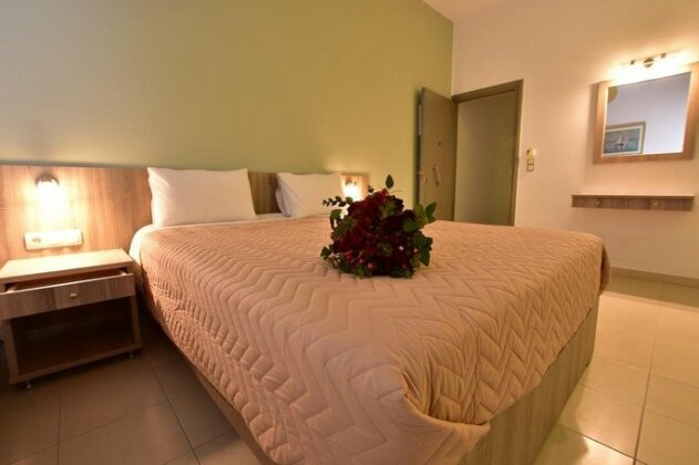 Nicole Rooms - Photo2
