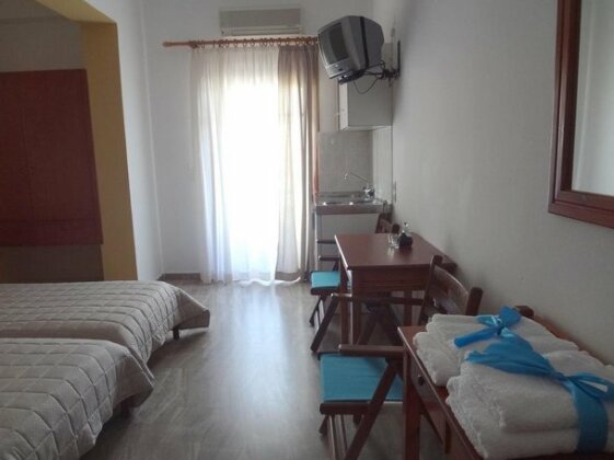 Ostria Rooms - Photo2
