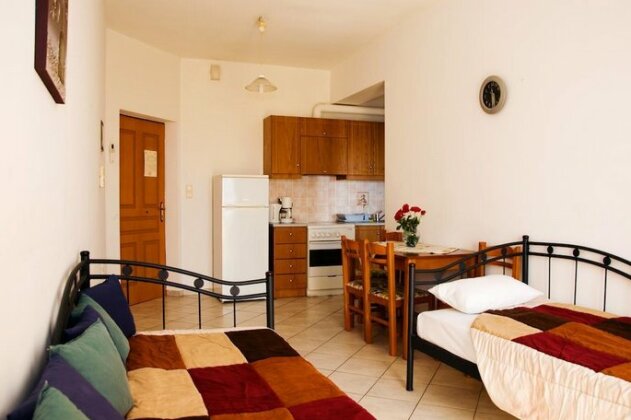 Panorama Apartments Palaiochora - Photo5