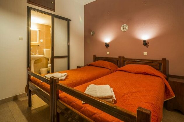 Savas Rooms - Photo5