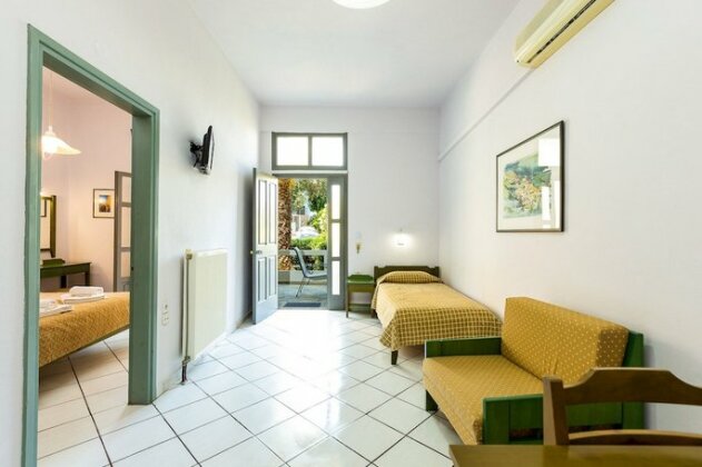 Philoxenia Apartments - Photo4