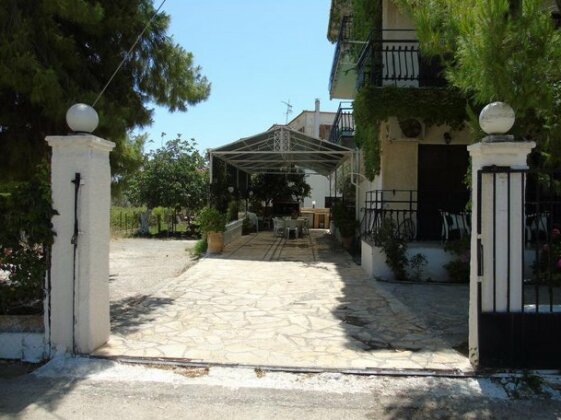 Astra House - Photo2
