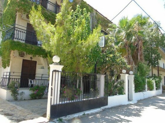 Astra House - Photo4