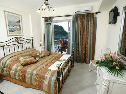 Acrothea Hotel - Photo3