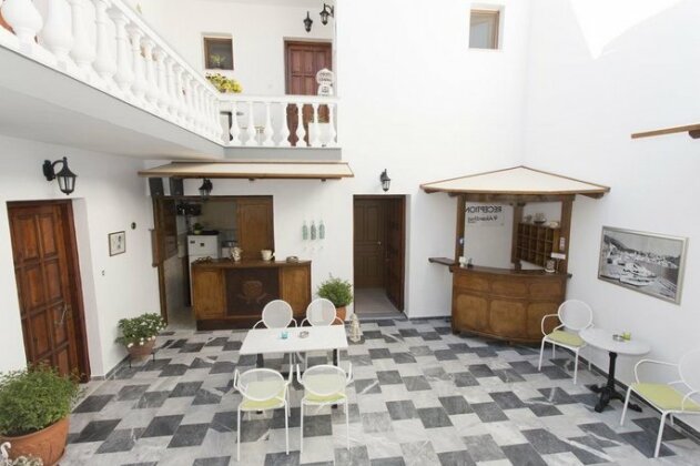 Akanthus Studios - Photo2