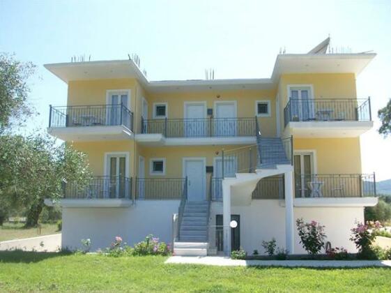 Alexander's House - Photo2