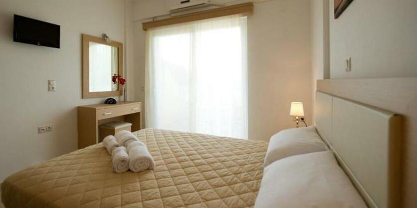 Alexander's House - Photo5
