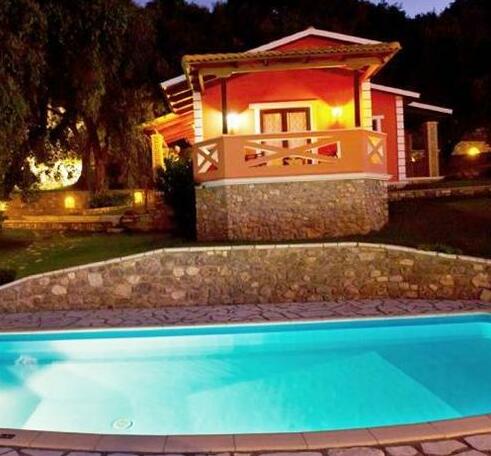 Apolis Villas & Suites Resort
