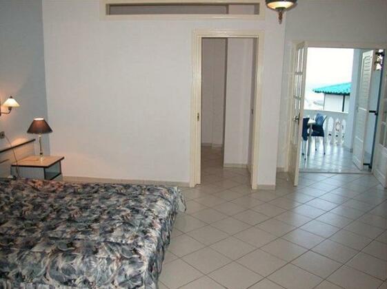 Dolphin Apartments Parga - Photo4