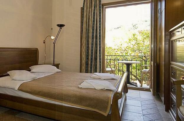 Hotel Tourist - Photo5