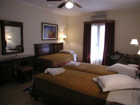 Magda's Hotel Apartments - Photo3