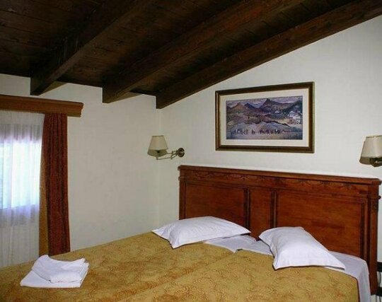 Magda's Hotel Apartments - Photo5