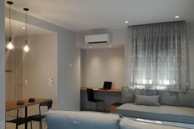 Melcon Luxury Suites - Photo2