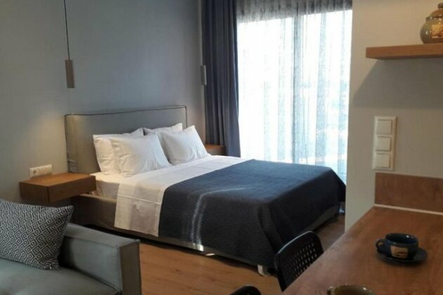 Melcon Luxury Suites - Photo5