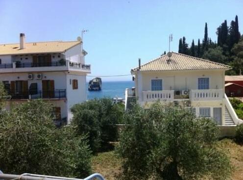 Sideris Lambros Rooms - Photo2