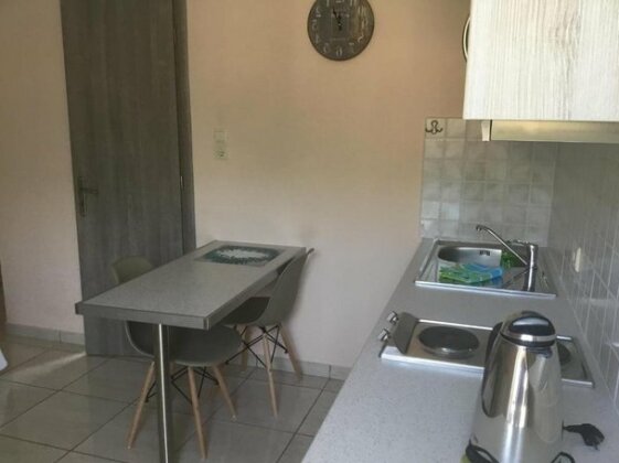 Villalithos Studio 2 - Photo3