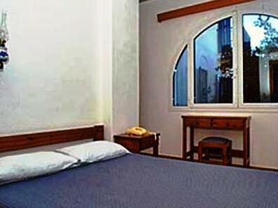 Alexandros Studios & Apartments Parikia - Photo2