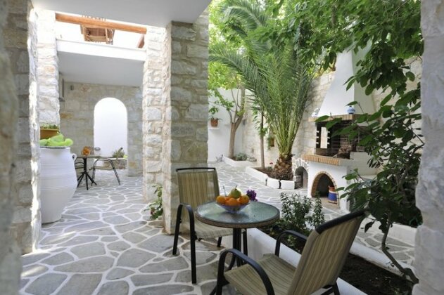 Alexandros Studios Paros - Photo4