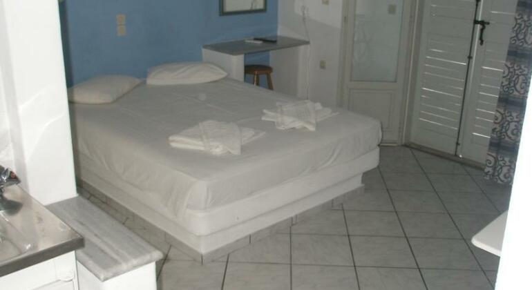 Ampeli Apartments - Photo4