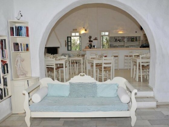 Anezina Village - Photo2