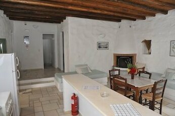 Anezina Village - Photo3