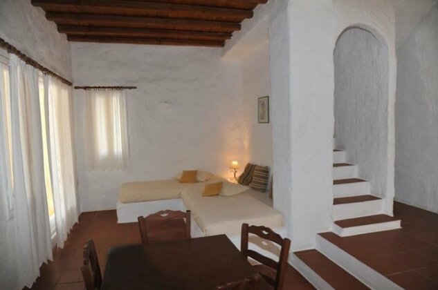Anezina Village - Photo4