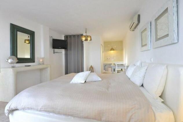 Aris Apartments - Photo5