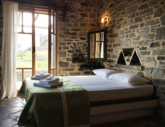 Arokaria Hideaway Suites - Photo4